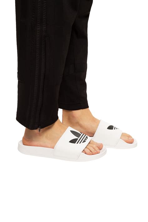 adidas originals adilette lite slides women's|adidas adilette slides women cloudfoam.